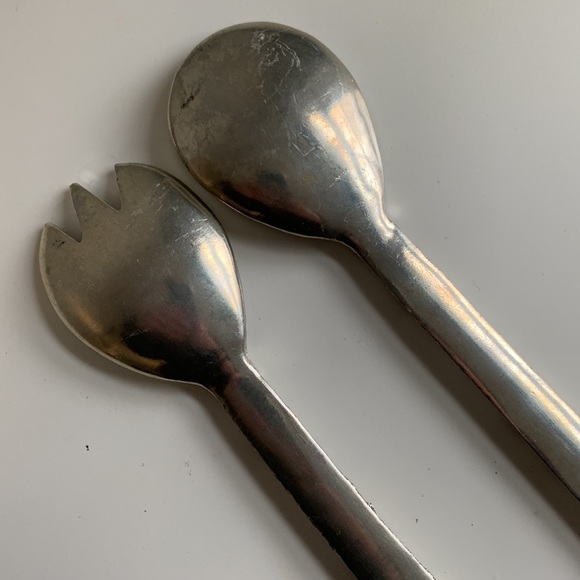 Shell Motif Salad Server Set - Picture 4 of 6